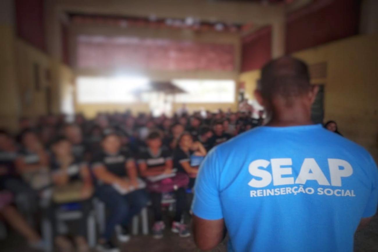 Internos do sistema penitenciário melhoram ambiente escolar para mais de 3 mil alunos